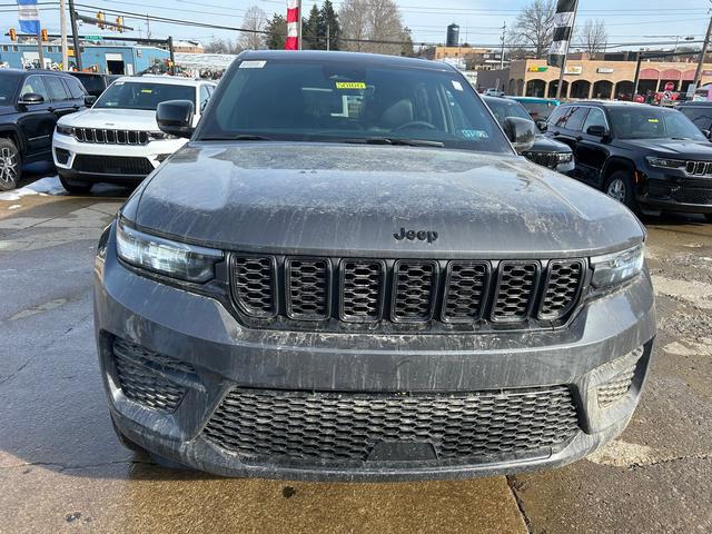 2025 Jeep Grand Cherokee GRAND CHEROKEE ALTITUDE X 4X4