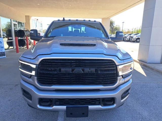 2024 RAM Ram 3500 RAM 3500 LARAMIE MEGA CAB 4X4 64 BOX