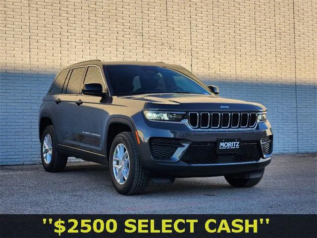 2025 Jeep Grand Cherokee GRAND CHEROKEE LAREDO X 4X2