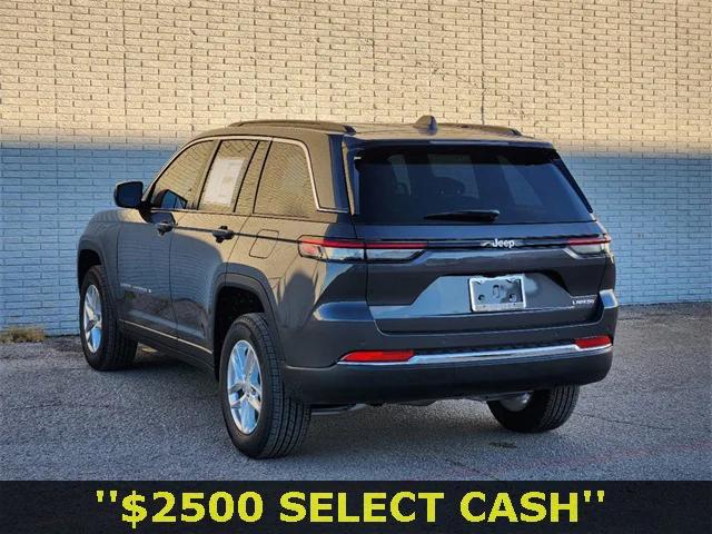 2025 Jeep Grand Cherokee GRAND CHEROKEE LAREDO X 4X2