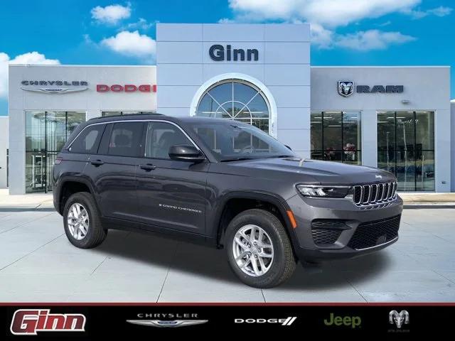 2025 Jeep Grand Cherokee GRAND CHEROKEE LAREDO X 4X2