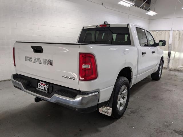 2025 RAM Ram 1500 RAM 1500 TRADESMAN CREW CAB 4X4 57 BOX