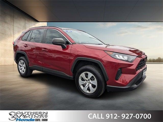 2020 Toyota RAV4 LE