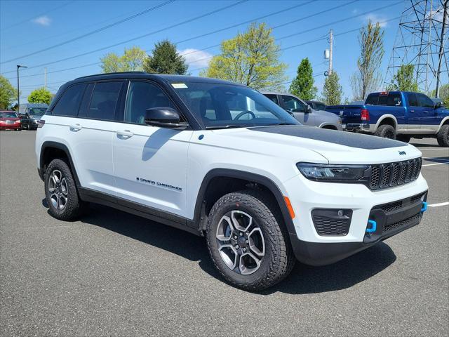 2023 Jeep Grand Cherokee 4xe Trailhawk
