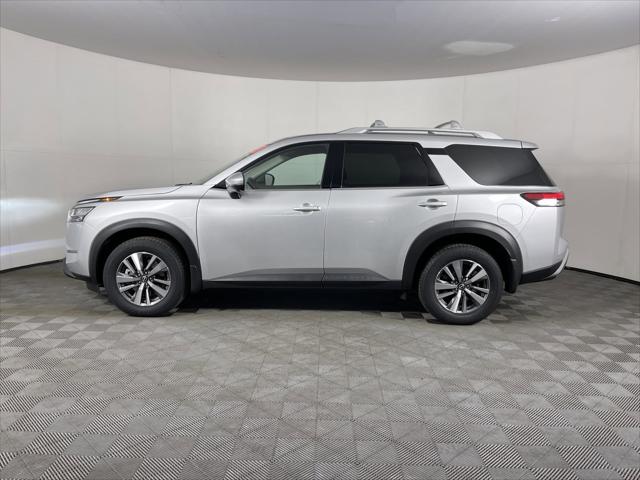 2023 Nissan Pathfinder SL 4WD