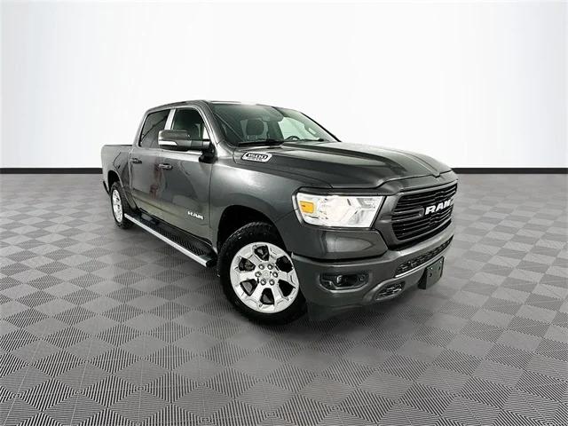 2020 RAM 1500 Big Horn Crew Cab 4x4 57 Box