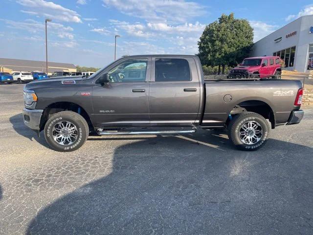 2020 RAM 2500 Tradesman Crew Cab 4X4 64 Box