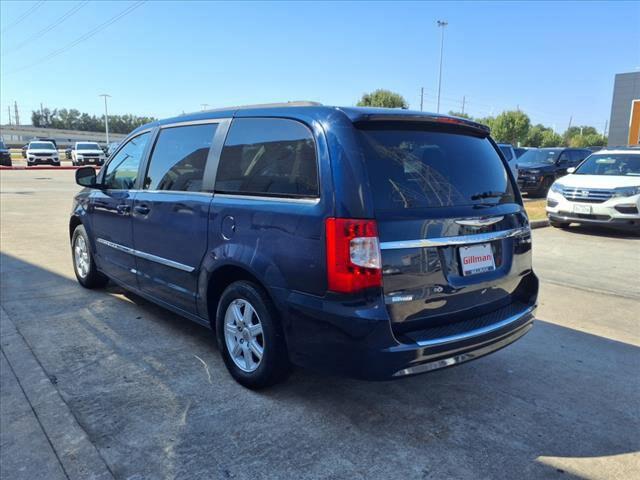 2012 Chrysler Town and Country Touring