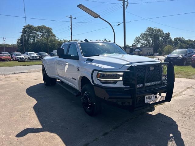 2020 RAM 3500 Tradesman Crew Cab 4x4 8 Box