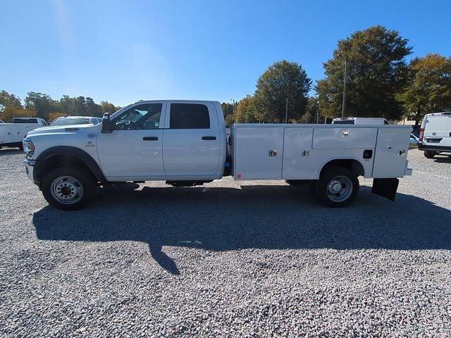 2024 RAM Ram 5500 Chassis Cab RAM 5500 TRADESMAN CHASSIS CREW CAB 4X4 84 CA