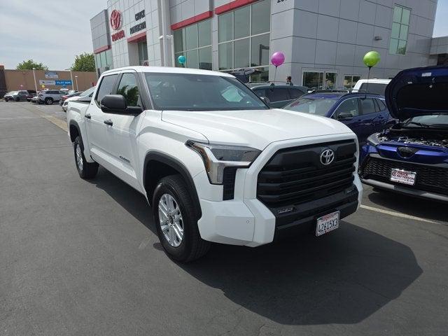 2025 Toyota Tundra SR5 4WD