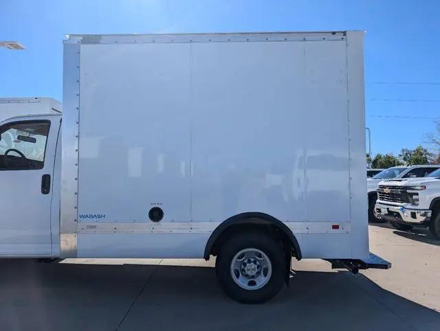 2024 Chevrolet Express Cutaway Work Van
