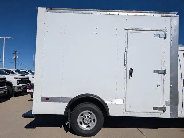 2024 Chevrolet Express Cutaway Work Van