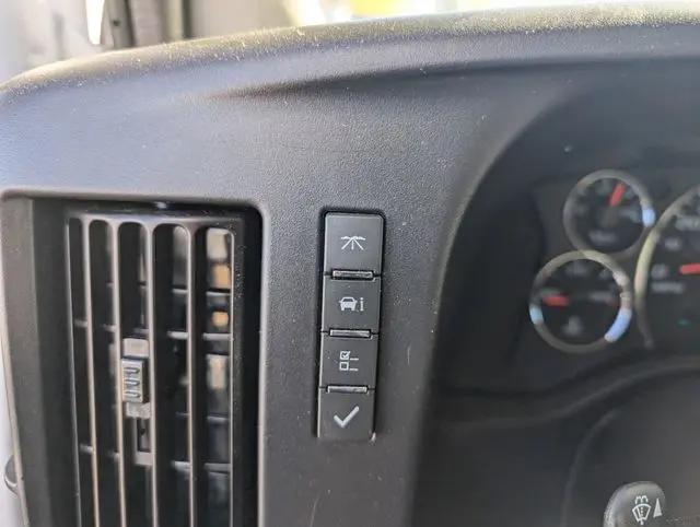 2024 Chevrolet Express Cutaway Work Van