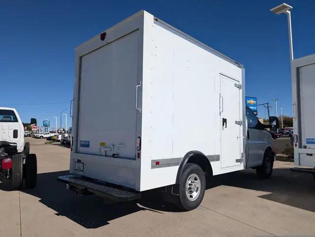 2024 Chevrolet Express Cutaway Work Van