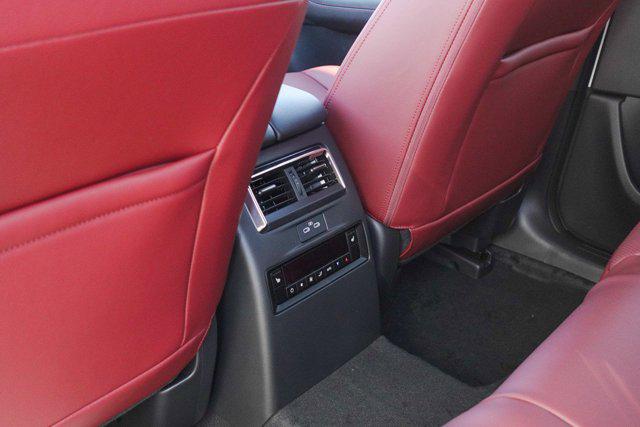 2025 Mazda CX-70 Premium Plus Package
