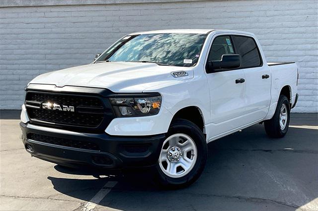 2024 RAM Ram 1500 RAM 1500 TRADESMAN CREW CAB 4X4 57 BOX