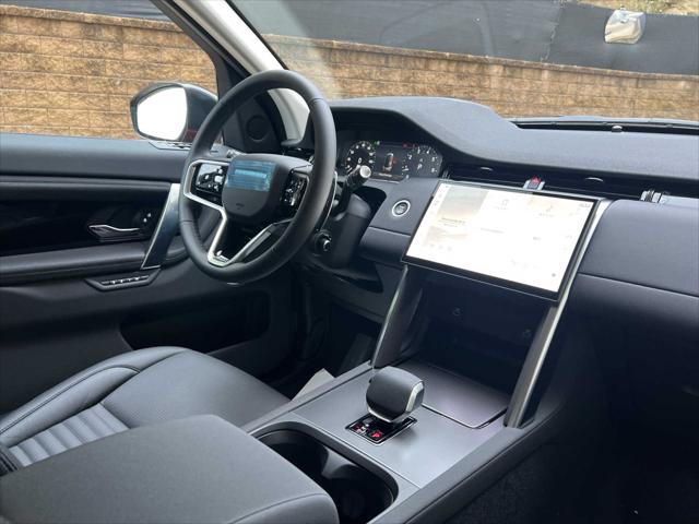 2025 Land Rover Discovery Sport S