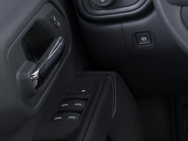 2025 GMC Sierra 2500HD 4WD Crew Cab Standard Bed Pro