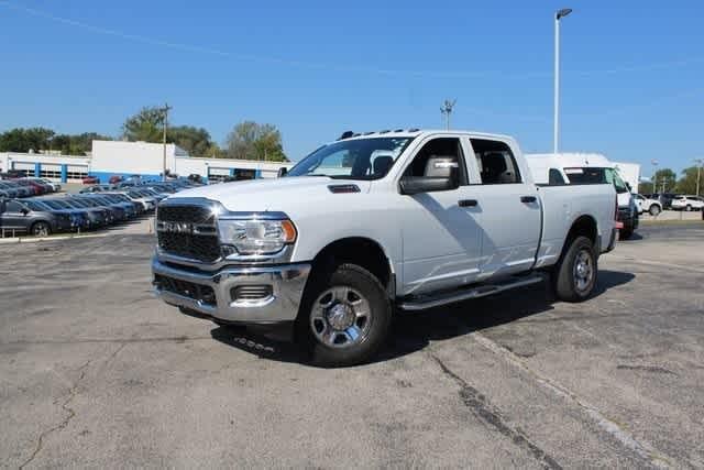 2024 RAM 2500 Tradesman Crew Cab 4x4 64 Box