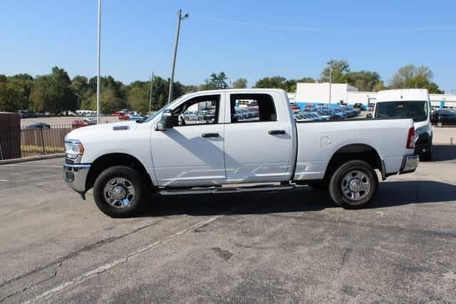 2024 RAM 2500 Tradesman Crew Cab 4x4 64 Box