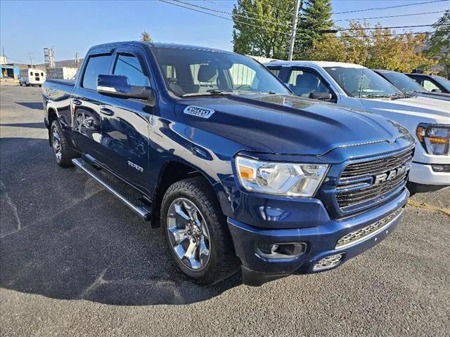 2020 RAM 1500 Big Horn Crew Cab 4x4 64 Box