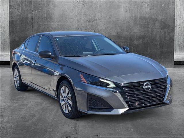 2025 Nissan Altima S FWD