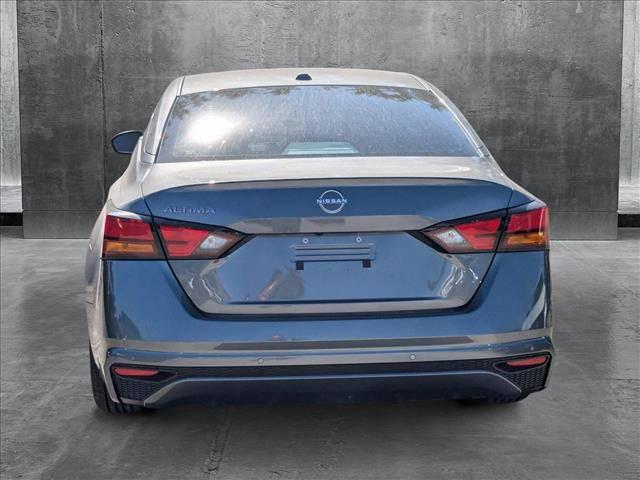 2025 Nissan Altima S FWD