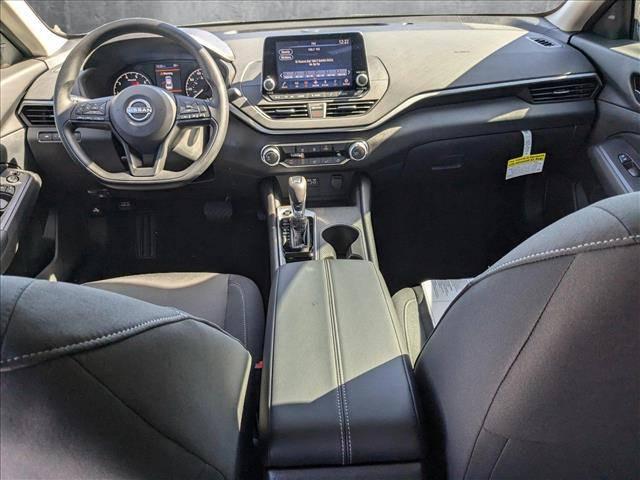 2025 Nissan Altima S FWD