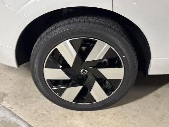 2025 Volvo XC60 Plug-In Hybrid Plus, T8 AWD Electric/Gasoline, Dark