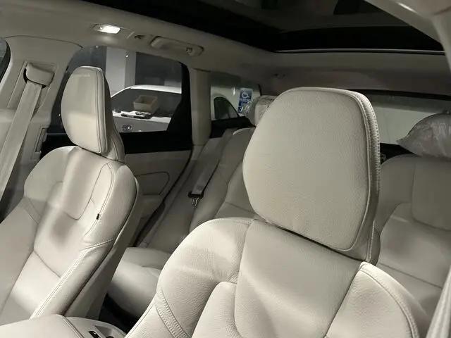 2025 Volvo XC60 Plug-In Hybrid Plus, T8 AWD Electric/Gasoline, Dark