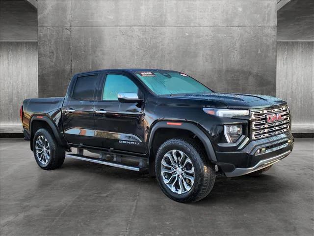 2023 GMC Canyon 4WD Crew Cab Short Box Denali