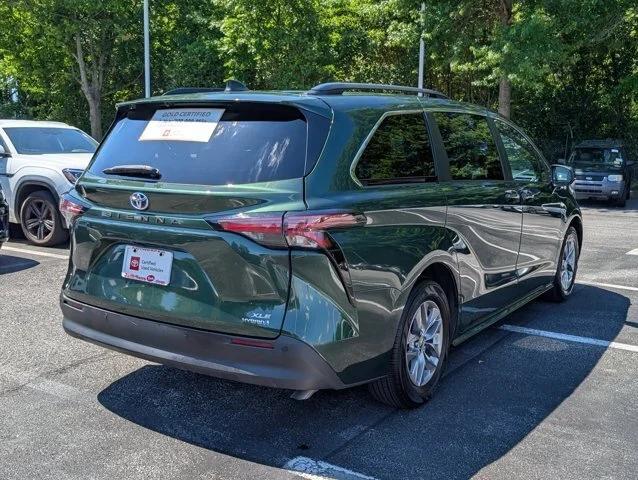 2022 Toyota Sienna XLE