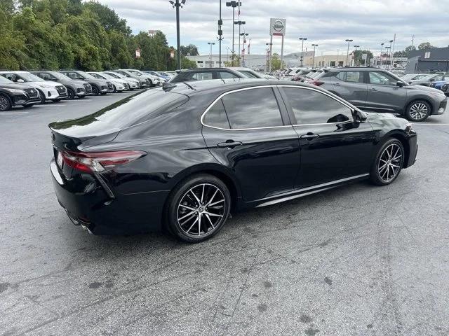 2021 Toyota Camry SE AWD