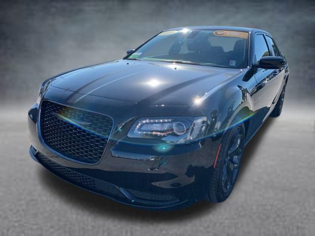 2023 Chrysler 300 Touring