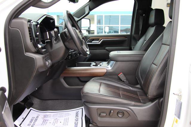 2024 Chevrolet Silverado 2500HD 4WD Crew Cab Standard Bed High Country