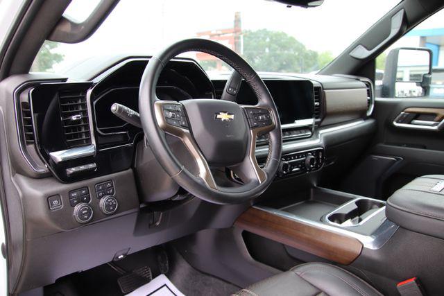 2024 Chevrolet Silverado 2500HD 4WD Crew Cab Standard Bed High Country