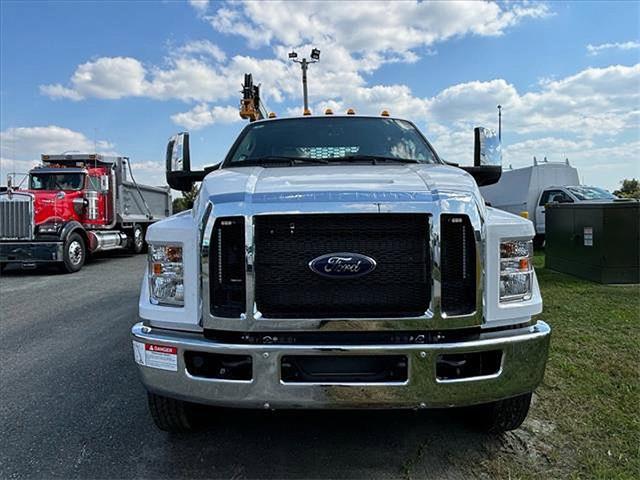 2025 Ford F-750 Base