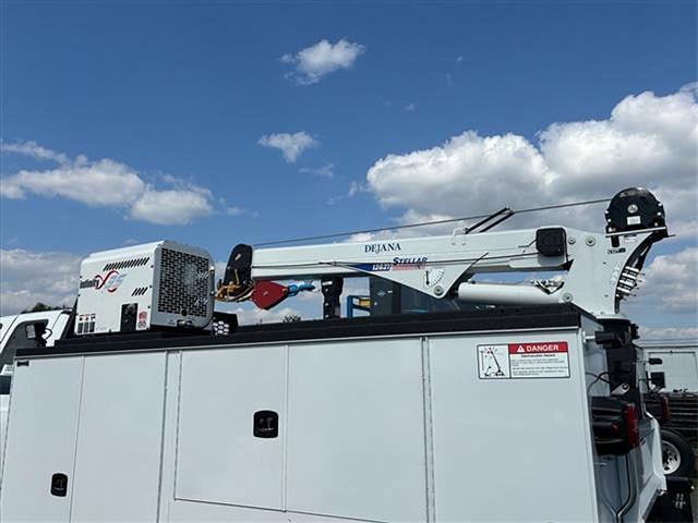 2025 Ford F-750 Base
