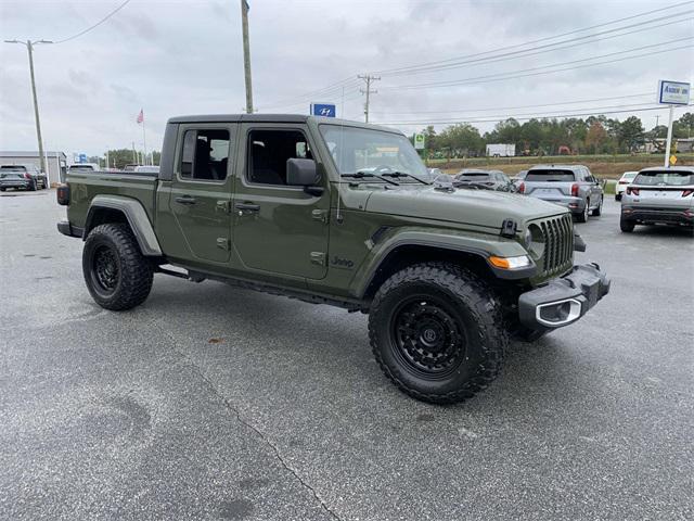 2023 Jeep Gladiator