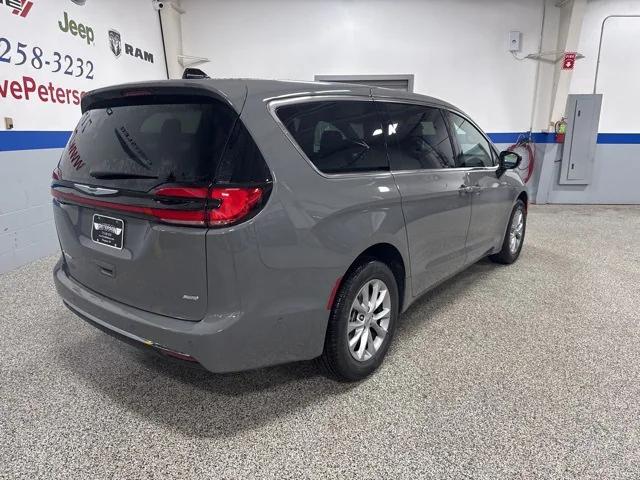 2025 Chrysler Pacifica PACIFICA SELECT AWD