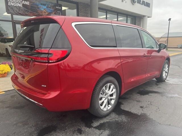 2025 Chrysler Pacifica PACIFICA SELECT AWD