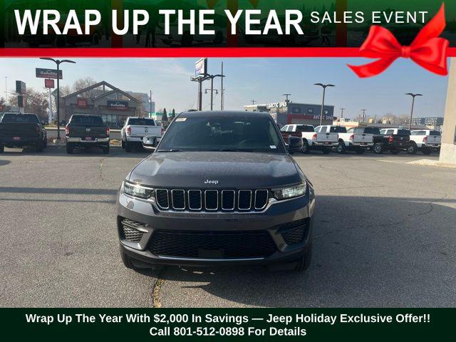 2025 Jeep Grand Cherokee GRAND CHEROKEE LAREDO X 4X4