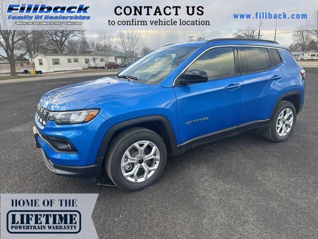 2025 Jeep Compass COMPASS LATITUDE 4X4