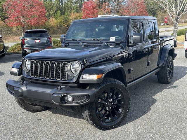 2025 Jeep Gladiator GLADIATOR NIGHTHAWK 4X4