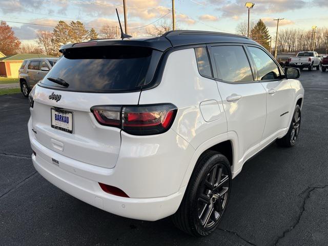 2025 Jeep Compass COMPASS LIMITED 4X4