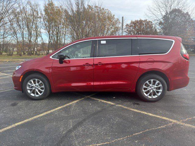 2025 Chrysler Pacifica PACIFICA SELECT AWD