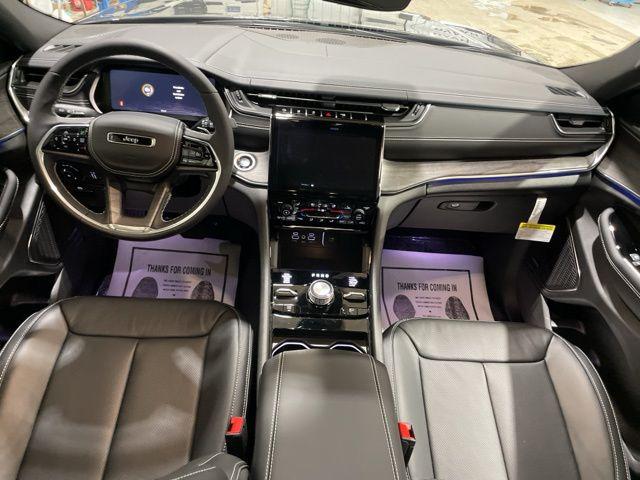 2025 Jeep Grand Cherokee GRAND CHEROKEE L OVERLAND 4X4