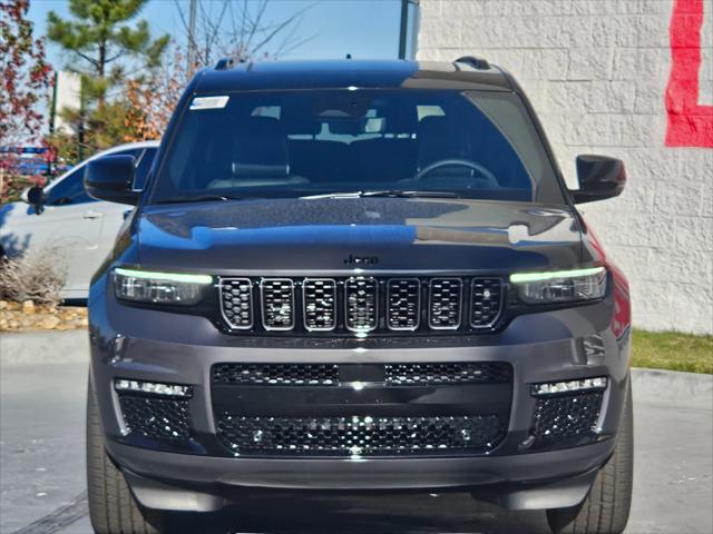 2025 Jeep Grand Cherokee GRAND CHEROKEE L SUMMIT 4X4