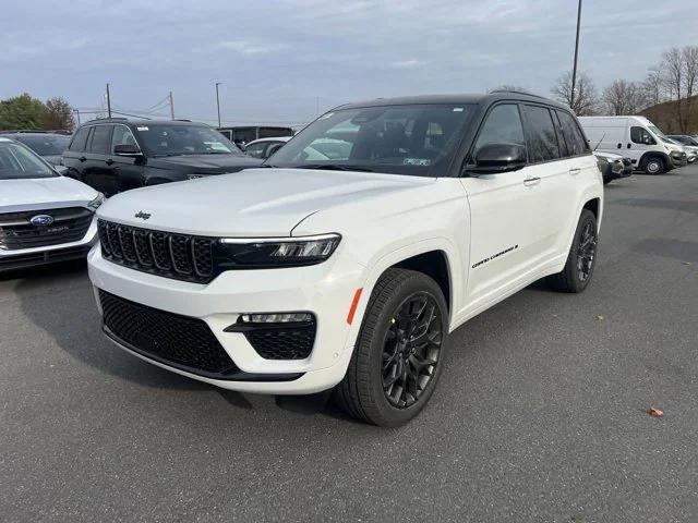 2025 Jeep Grand Cherokee GRAND CHEROKEE SUMMIT RESERVE 4X4